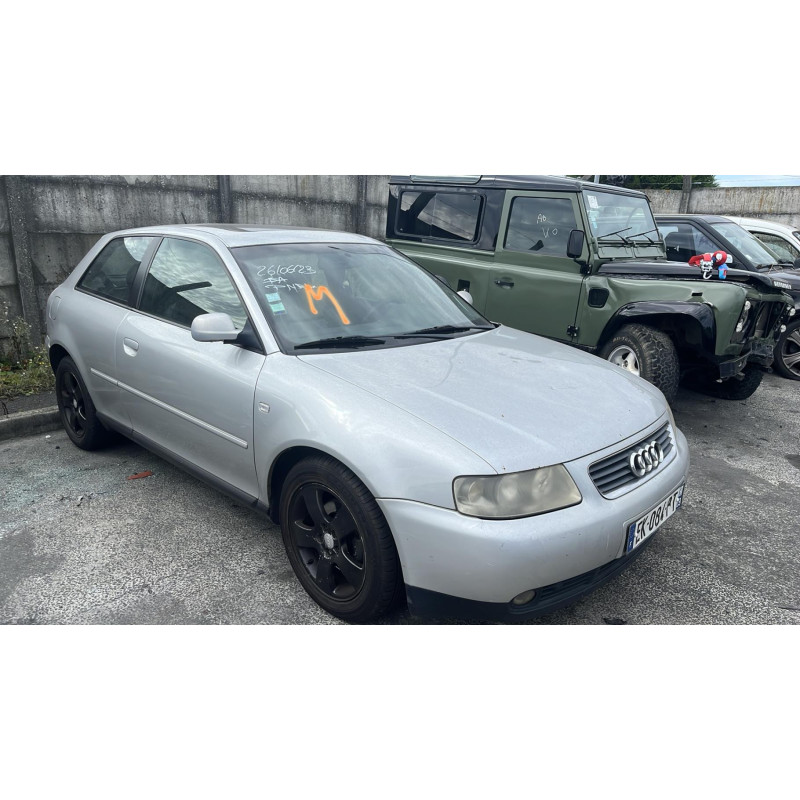 Vitre avant droit AUDI A3 1 Photo n°9