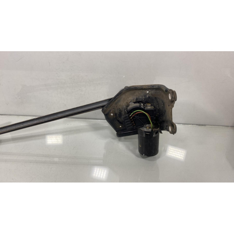 Moteur essuie glace avant MITSUBISHI SPACE STAR 2 Photo n°3