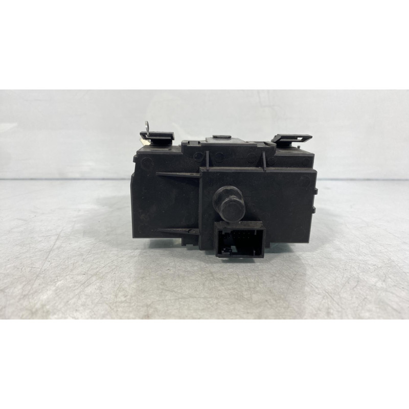 Commande de phare BMW SERIE 1 E87 Photo n°2
