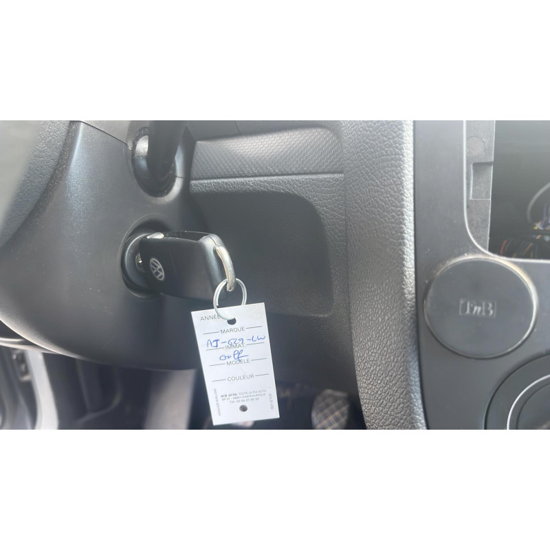 Pretensionneur de ceinture avant gauche VOLKSWAGEN GOLF 5 Photo n°7