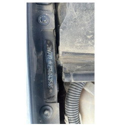 Pretensionneur de ceinture avant gauche VOLKSWAGEN GOLF 5