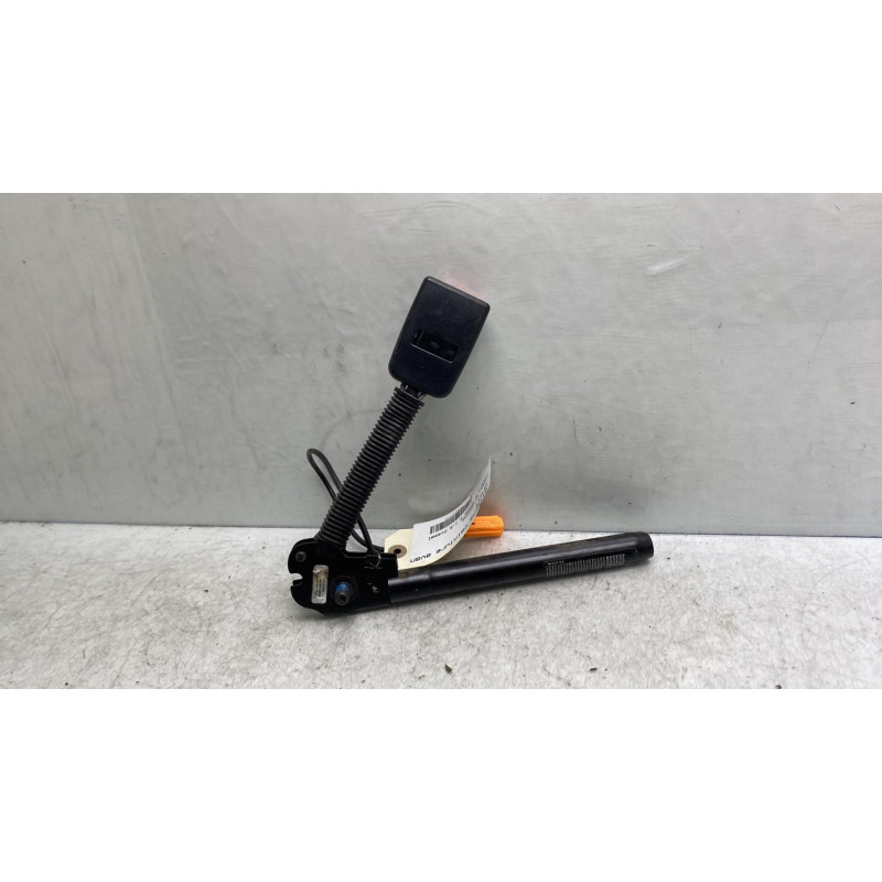 Pretensionneur de ceinture avant droit FORD FIESTA 5 Photo n°3