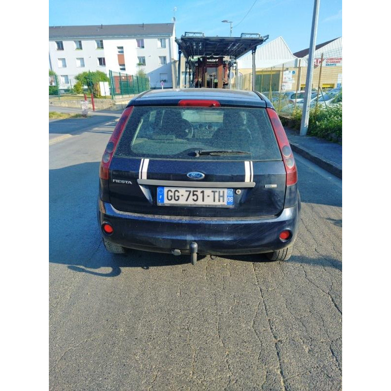 Pretensionneur de ceinture avant droit FORD FIESTA 5 Photo n°4