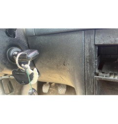 Serrure avant droit VOLKSWAGEN GOLF 4