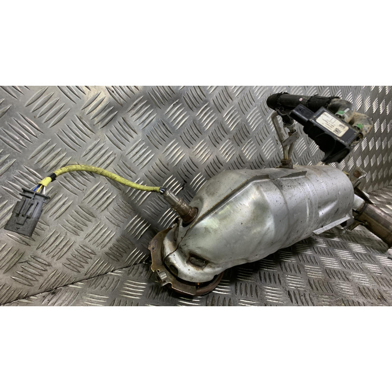 Catalyseur (echappement) PEUGEOT 208 2 Photo n°1