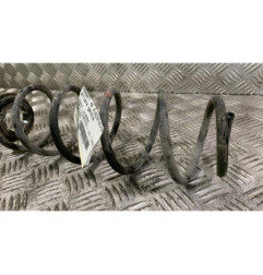 Ressort de suspension arriere gauche PEUGEOT 208 2
