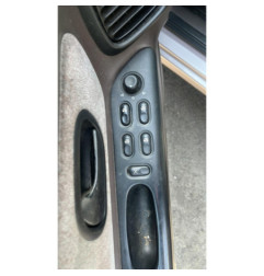 Pare choc avant RENAULT LAGUNA 1