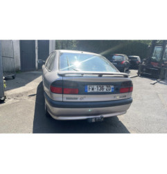 Pare choc avant RENAULT LAGUNA 1