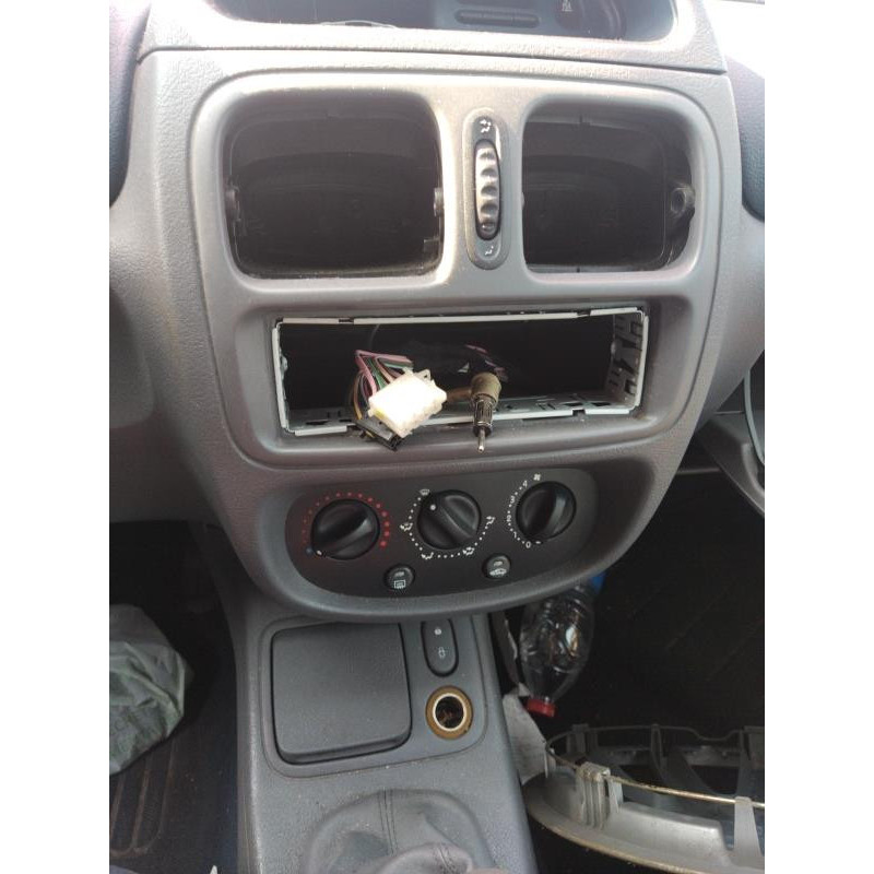 Serrure avant gauche RENAULT CLIO 2 Photo n°6
