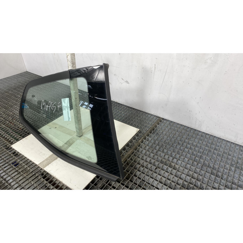 Custode arriere droit VOLKSWAGEN UP Photo n°3