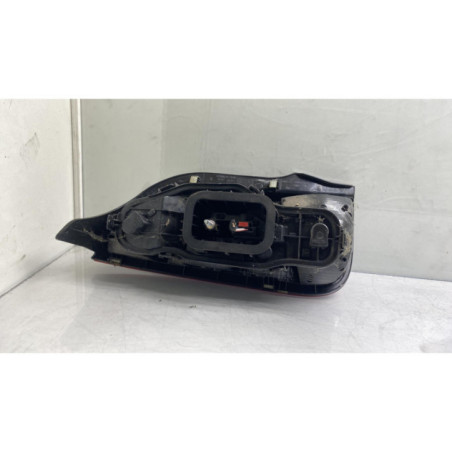 Feu arriere principal droit (feux) VOLKSWAGEN UP Photo n°1