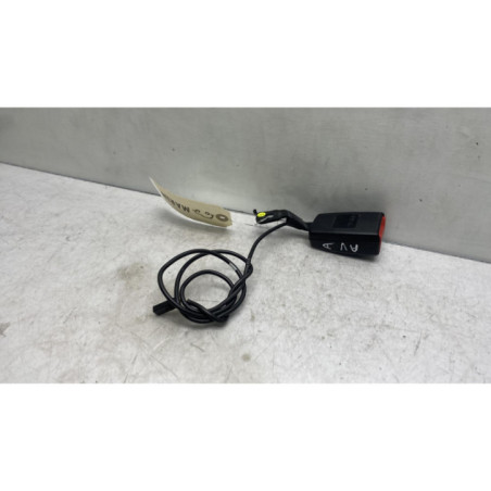 Attache ceinture avant droit VOLKSWAGEN UP Photo n°1