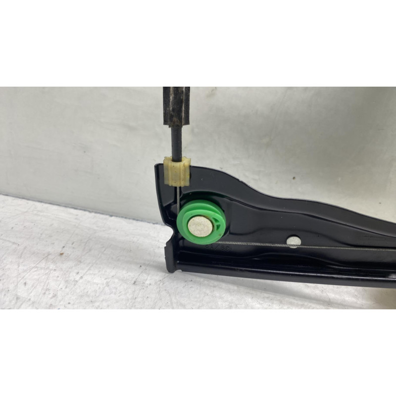 Leve vitre mecanique avant gauche VOLKSWAGEN UP Photo n°3