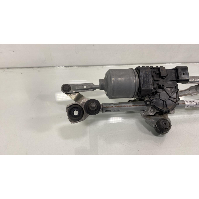 Moteur essuie glace avant VOLKSWAGEN UP Photo n°4