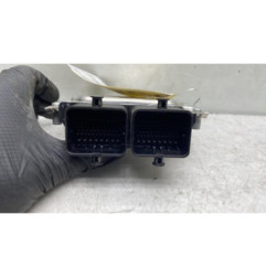 Calculateur moteur VOLKSWAGEN UP