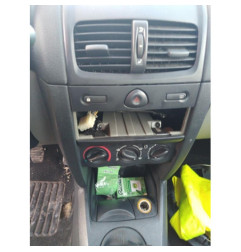 Calculateur moteur RENAULT CLIO 2