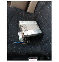 Calculateur moteur RENAULT CLIO 2