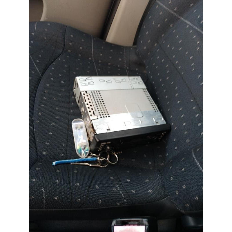 Calculateur moteur RENAULT CLIO 2 Photo n°11