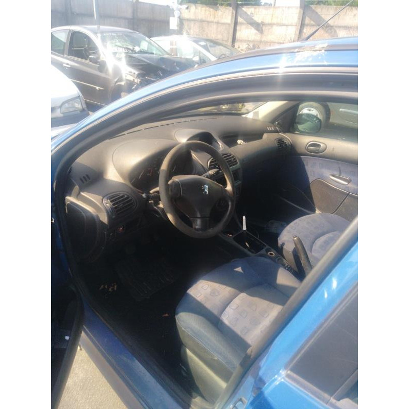Pretensionneur de ceinture avant droit PEUGEOT 206 Photo n°16
