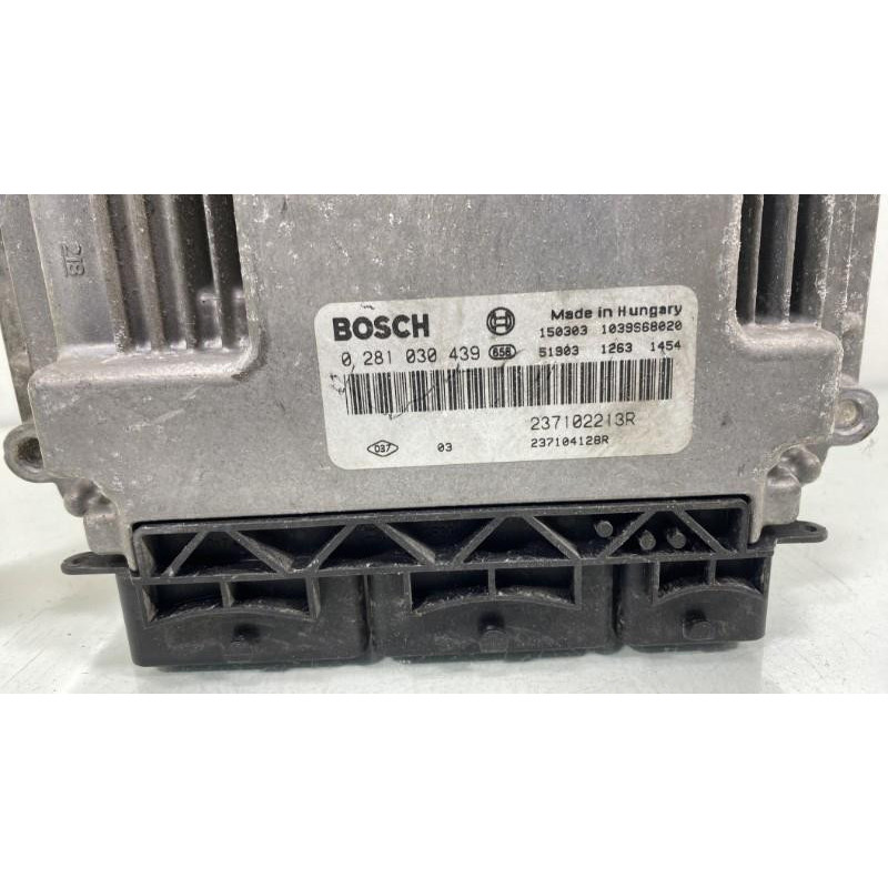 Calculateur moteur RENAULT CLIO 4 Photo n°3