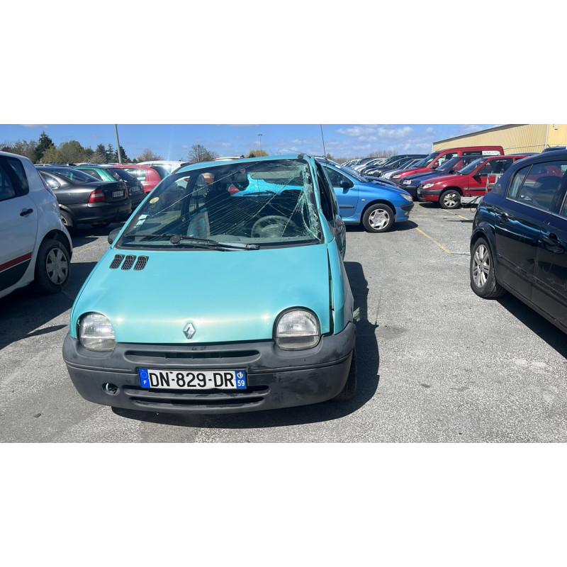 Pare choc avant RENAULT TWINGO 1 Photo n°7
