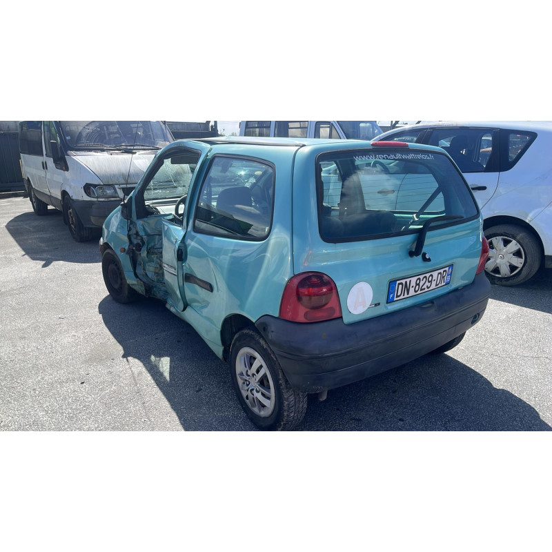 Pare choc avant RENAULT TWINGO 1 Photo n°11