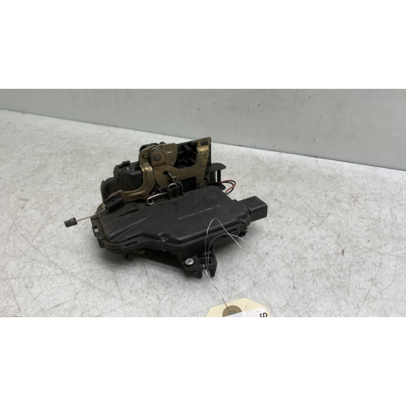 Serrure avant gauche VOLKSWAGEN NEW BEETLE 1 Photo n°1