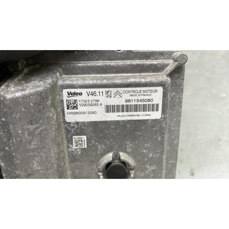 Calculateur moteur PEUGEOT 208 1 Photo n°3