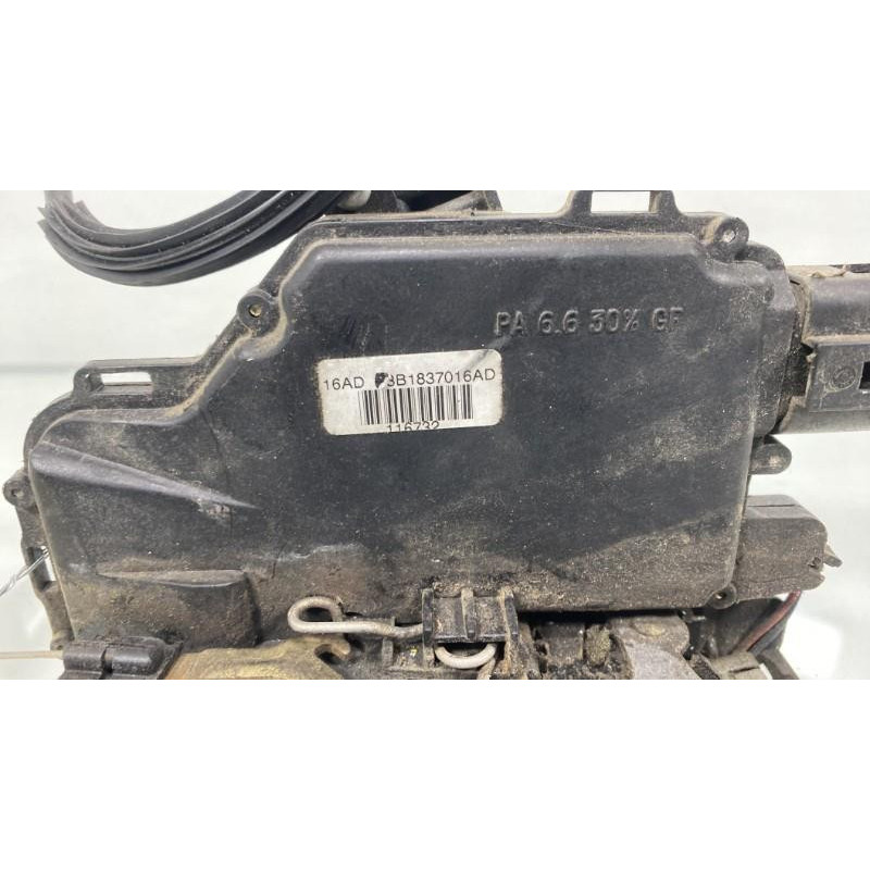 Serrure avant droit VOLKSWAGEN GOLF 4 Photo n°3