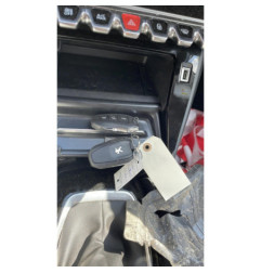 Poignee porte avant droit PEUGEOT 208 2