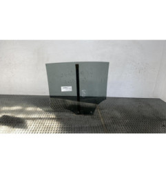Vitre arriere droit PEUGEOT 208 2 Photo n°1