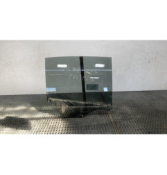 Vitre arriere droit PEUGEOT 208 2