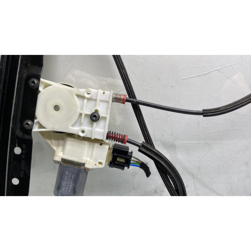 Leve vitre electrique avant gauche FORD GALAXY 2 Photo n°4