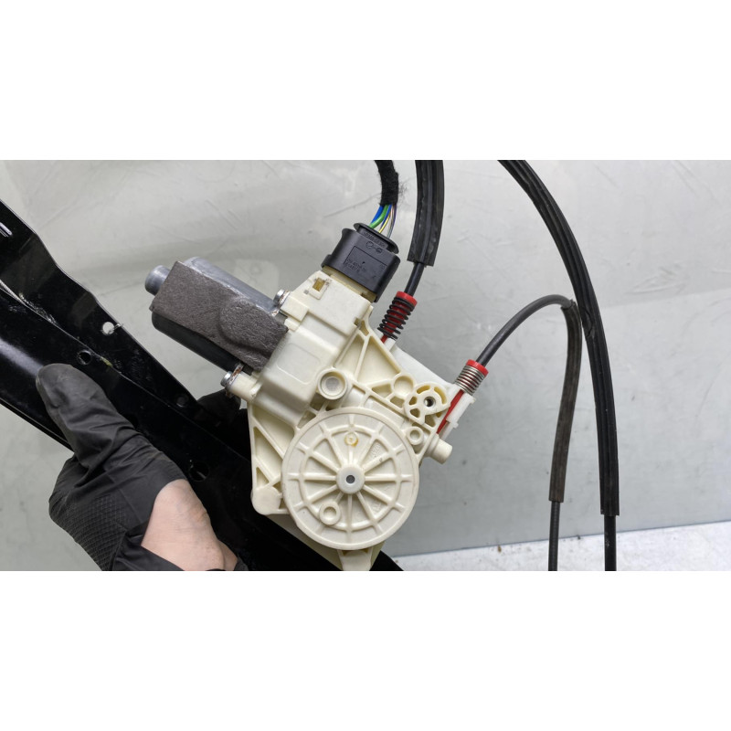Leve vitre electrique avant gauche FORD GALAXY 2 Photo n°6