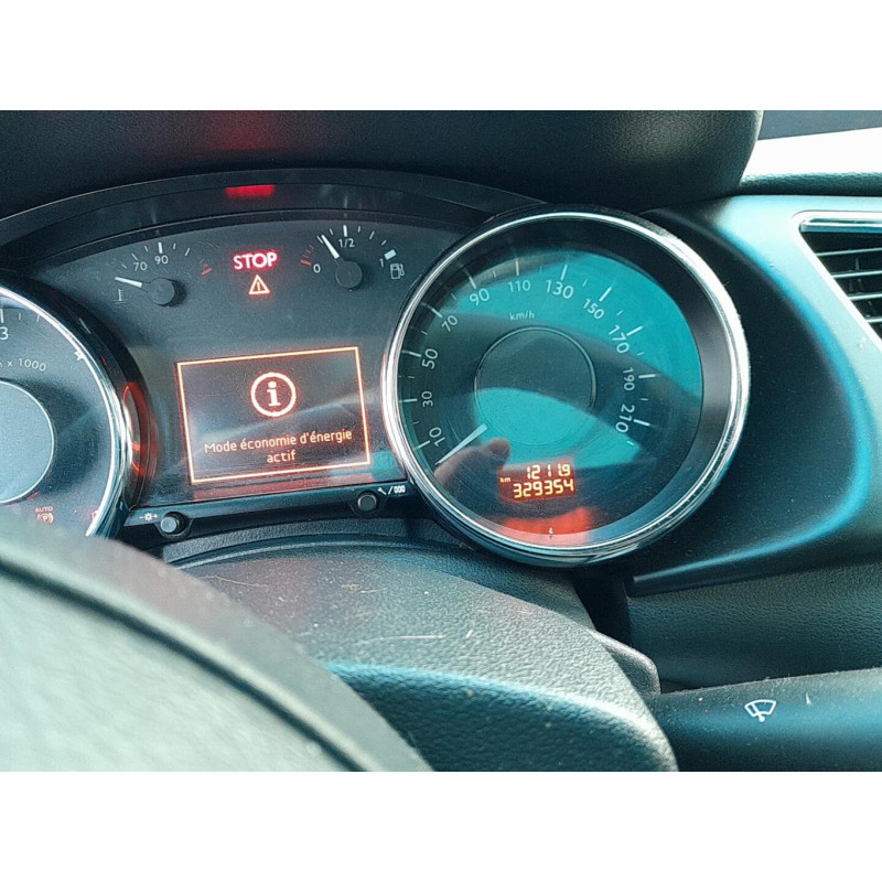 Bouton de warning PEUGEOT 3008 1 Photo n°4