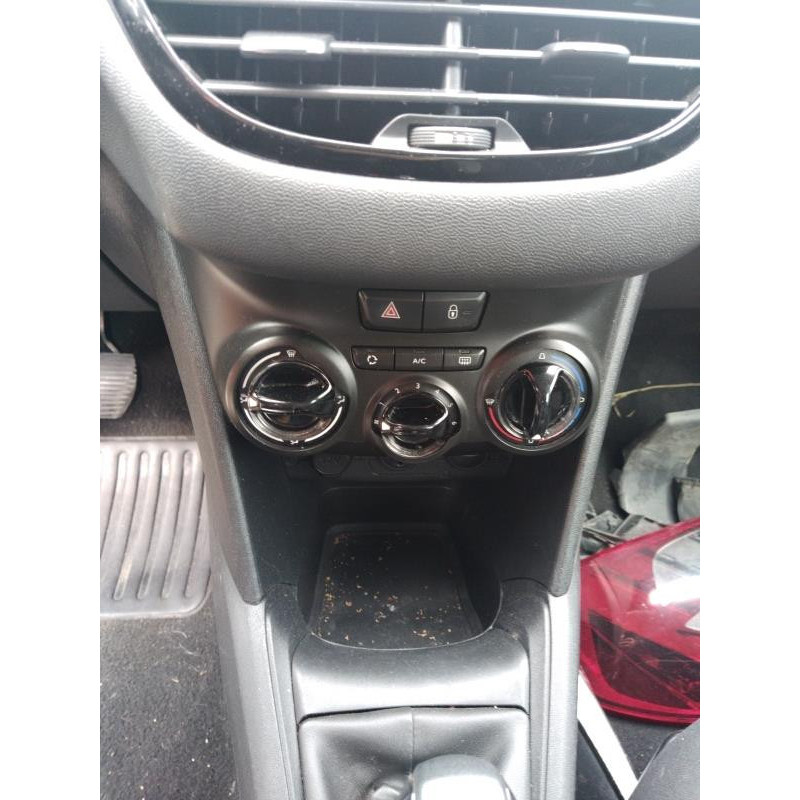 Boitier BSI PEUGEOT 208 1 Photo n°16