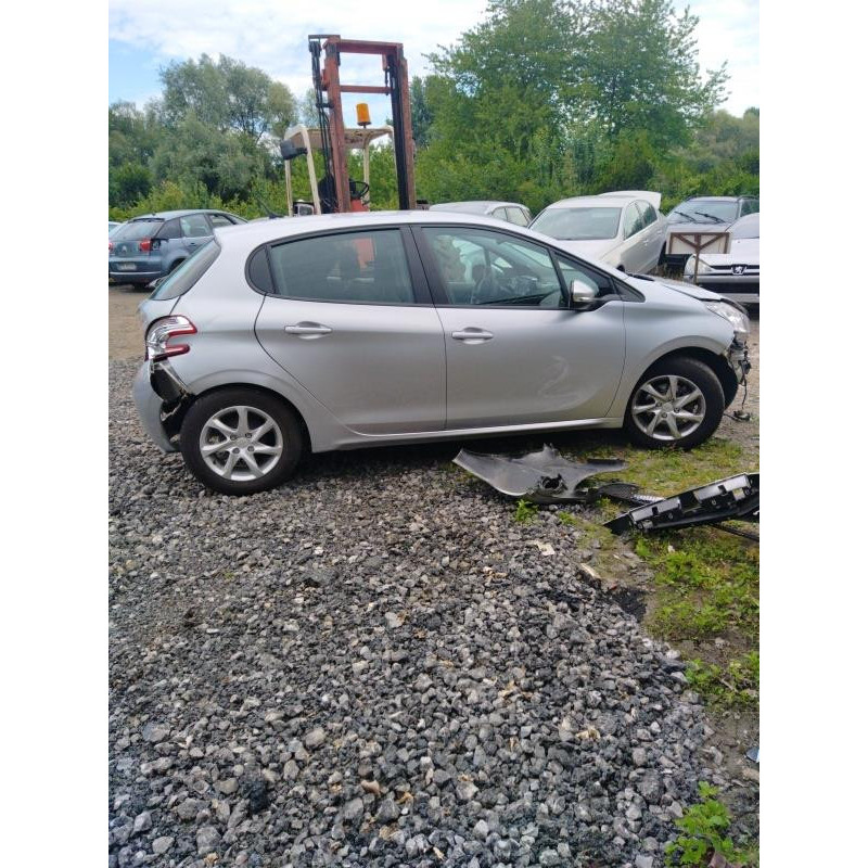 Boitier BSI PEUGEOT 208 1 Photo n°18