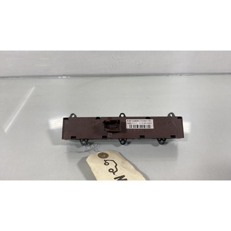 Bouton de warning FIAT DUCATO 3 Photo n°3