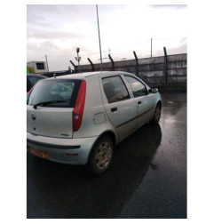 Aile avant droit FIAT PUNTO 2