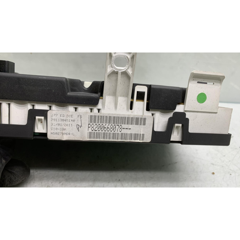 Compteur RENAULT GRAND MODUS Photo n°4