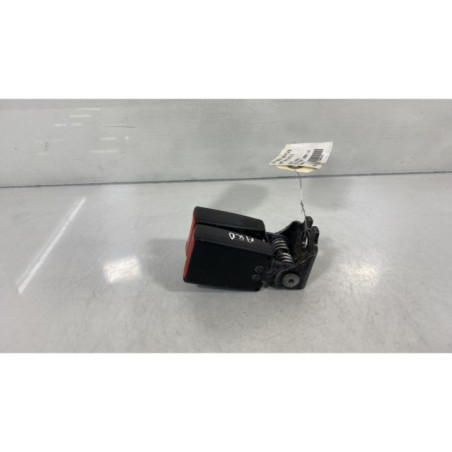 Attache ceinture arriere droit FORD FOCUS 3