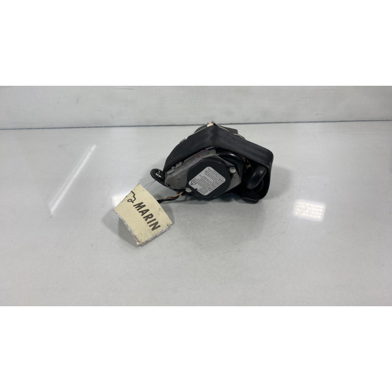 Pretensionneur de ceinture avant droit FORD FOCUS 3 Photo n°1