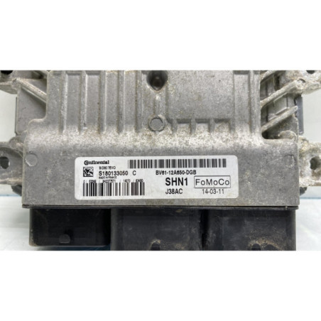 Calculateur moteur FORD FOCUS 3 Photo n°1