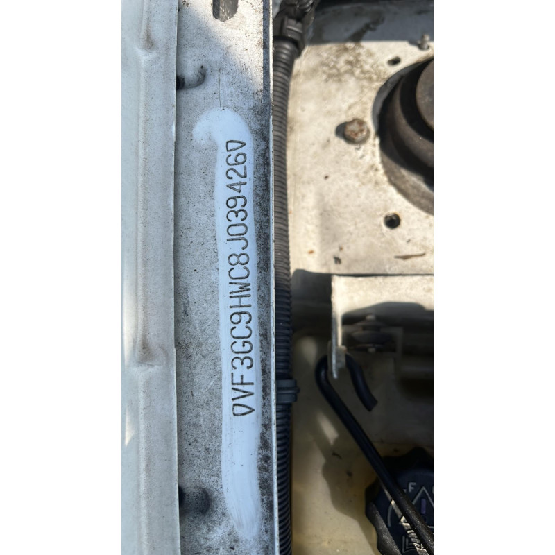 Calculateur moteur PEUGEOT PARTNER 1 Photo n°8
