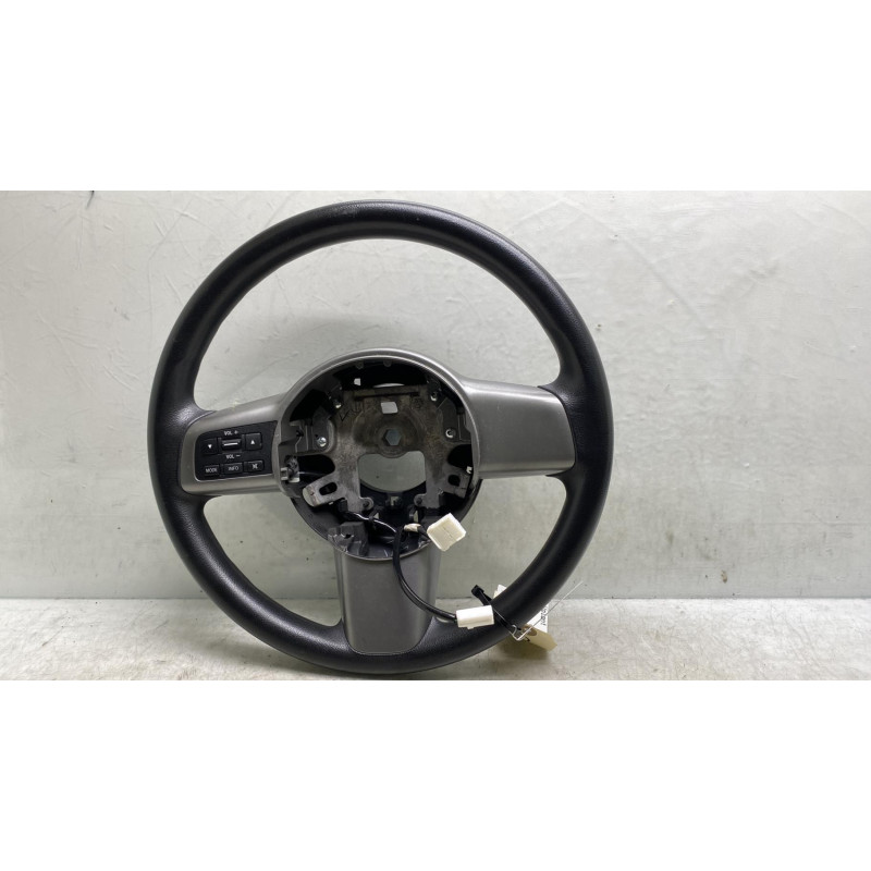 Volant MAZDA 2 2 Photo n°1