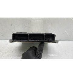 Calculateur moteur RENAULT TRAFIC 2 Photo n°1