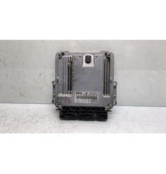 Calculateur moteur RENAULT TRAFIC 2