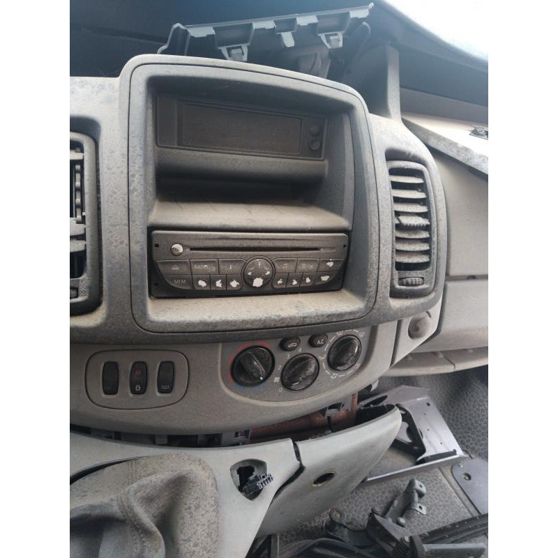 Calculateur moteur RENAULT TRAFIC 2 Photo n°6