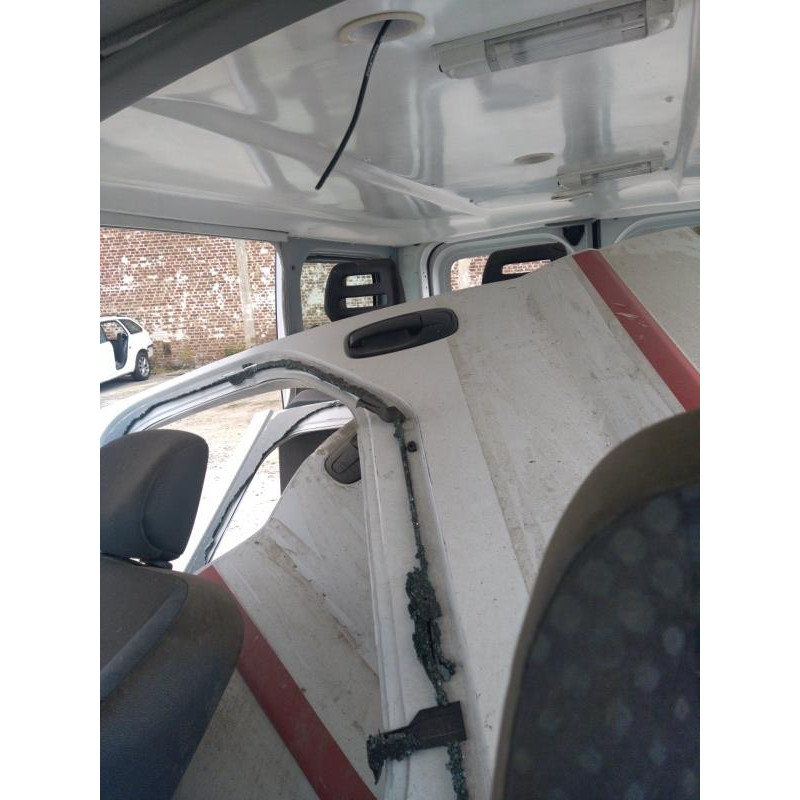 Calculateur moteur RENAULT TRAFIC 2 Photo n°14