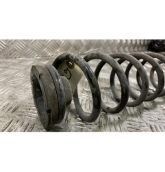Ressort de suspension arriere droit VOLKSWAGEN POLO 5